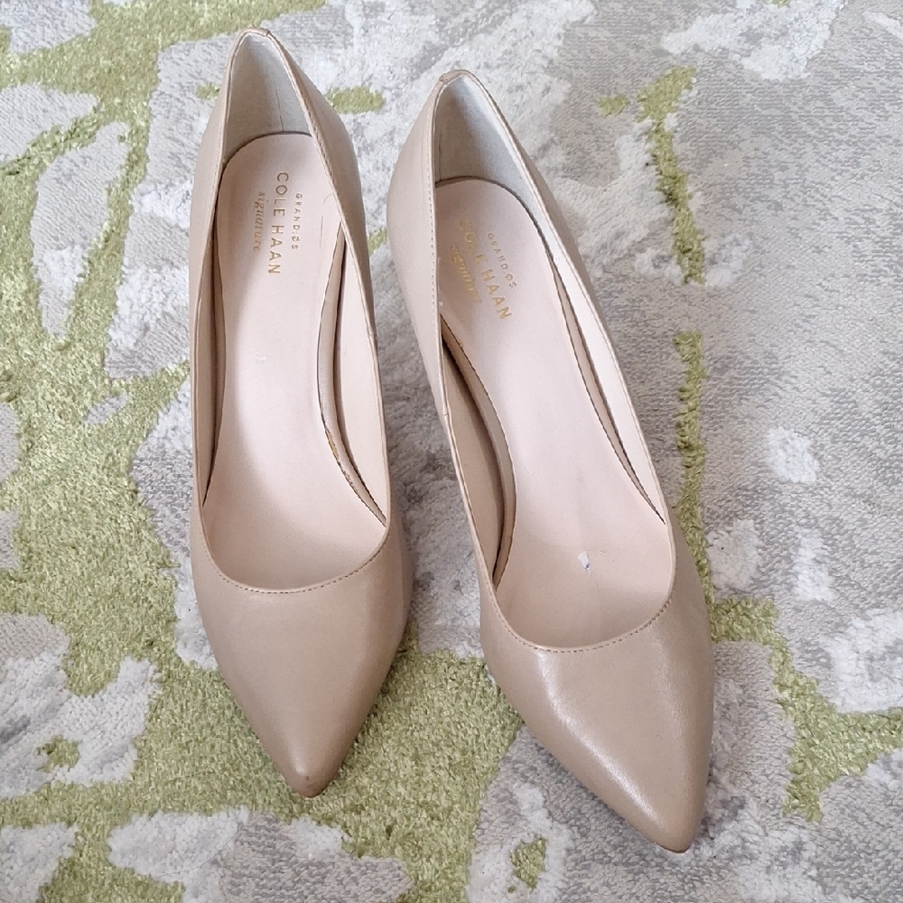 Cole Haan Tan Stiletto Heels Classic Design SIZE 9